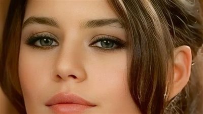 قصه من الظل الي القوة كاملة 