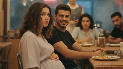 إهانه في مطعم بقلم منــال عـلـي 