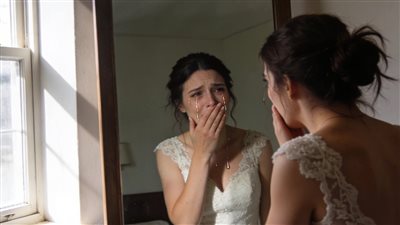 تمن الضحكـه.. بقلم منــال عـلـي 